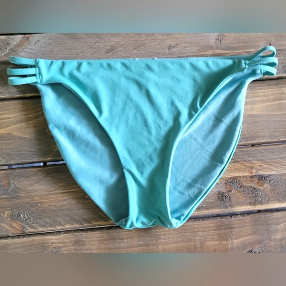 Roxy Canton Bikini Bottom Size Small NWOT - Picture 1 of 4